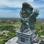 Patung Garuda dari Bali