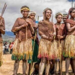 Koteka: Pakaian Tradisional Papua yang Sarat Makna Budaya