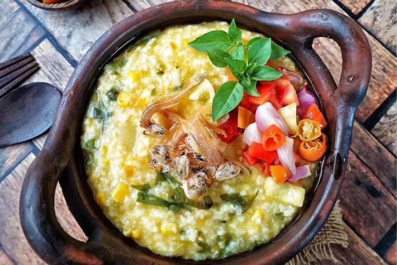 Tinutuan: Bubur Manado yang Kaya Nutrisi