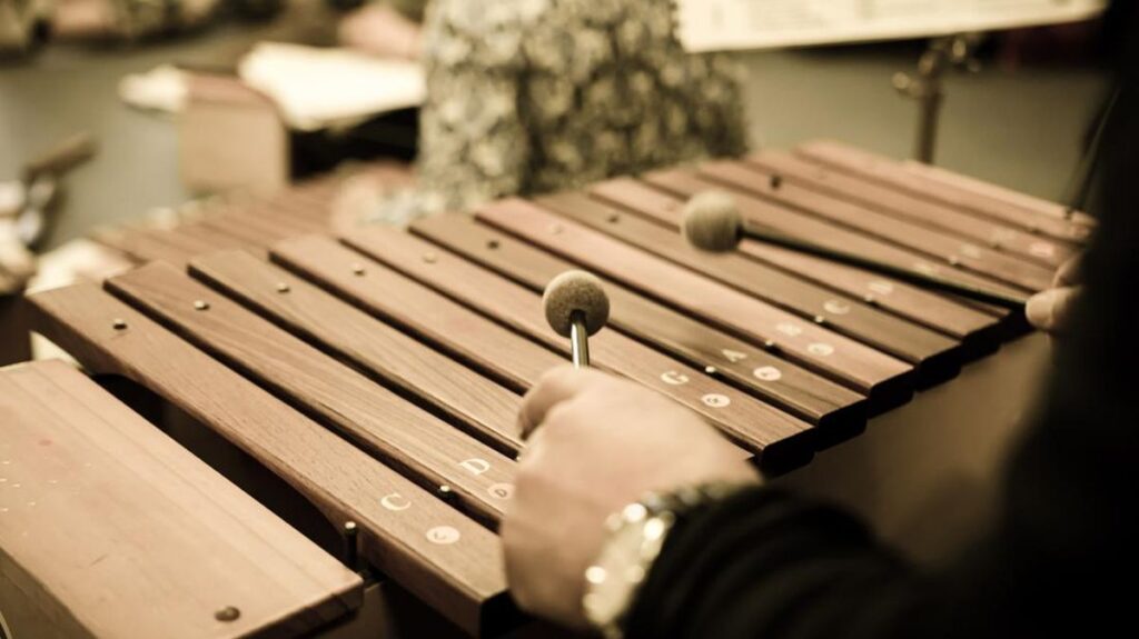 Kolintang: Warisan Musik Tradisional Minahasa