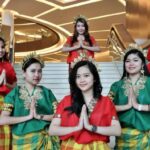 Baju Bodo: Simbol Keanggunan dan Kearifan Perempuan Bugis Makassar