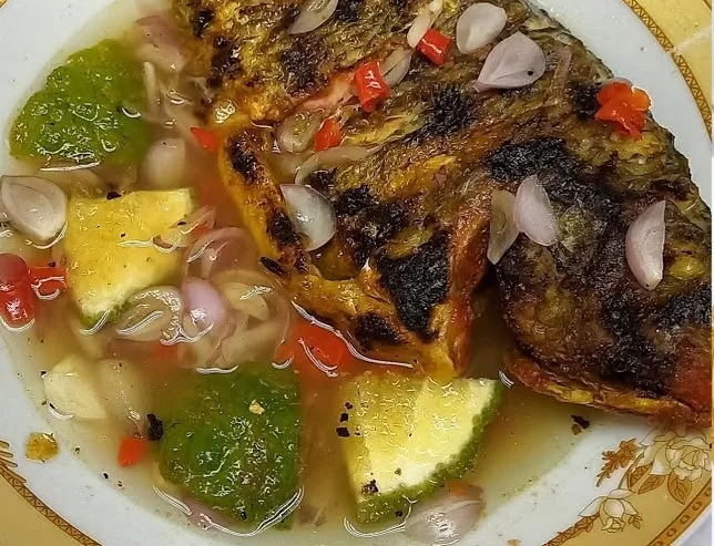Cacapan Asam – Kuliner Segar & Pedas dari Banjarmasin