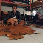 Kerajinan Kulit Sukaregang Garut
