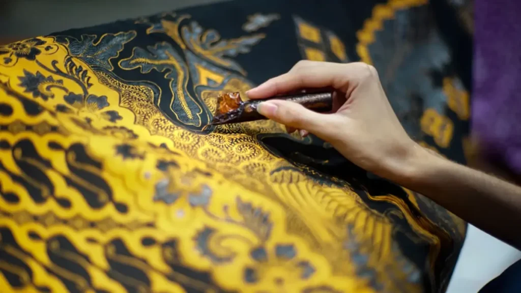 Batik Pekalongan. Corak Cerah dari Jawa Tengah